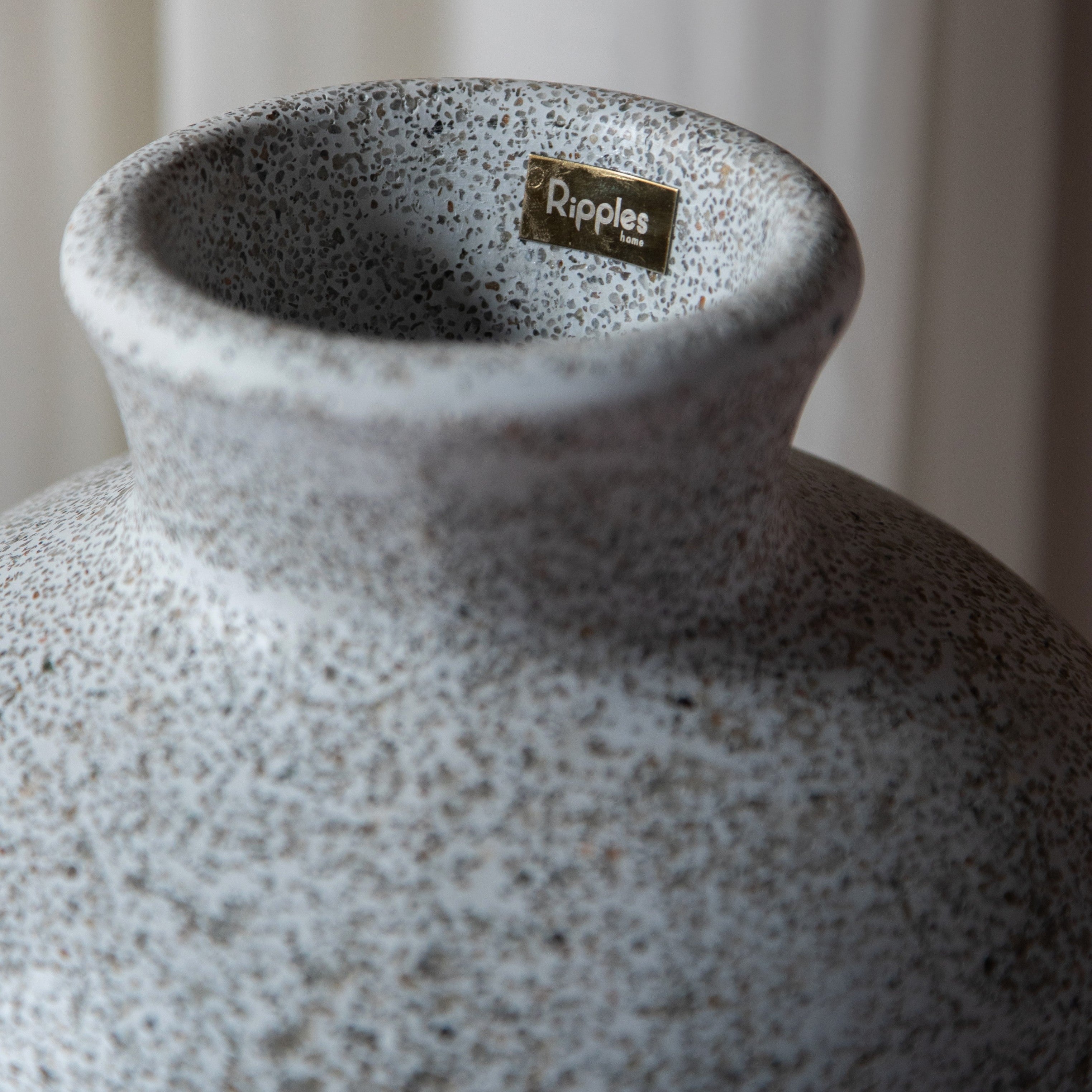 Nico Vase - Ripples Home