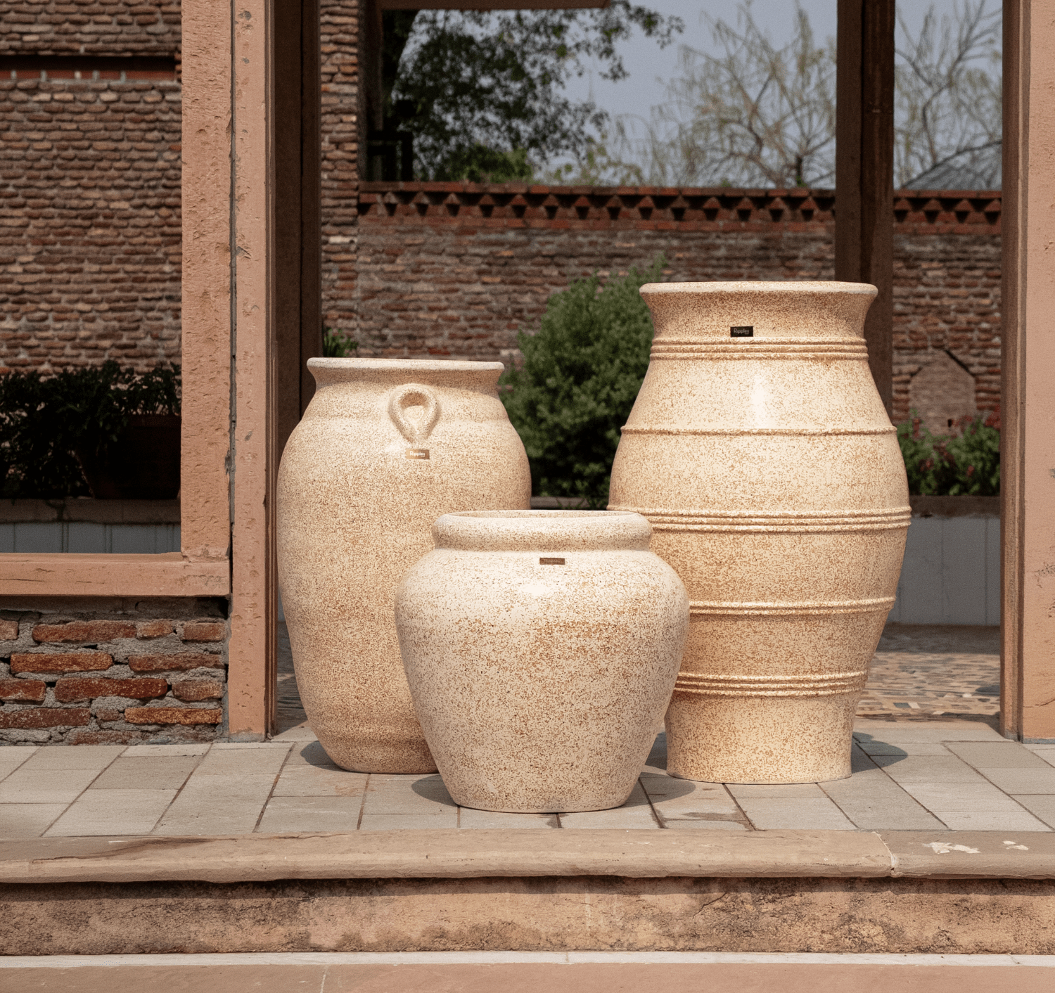 Roma Set of 3 Rustic Planters in Beige - Ripples Home