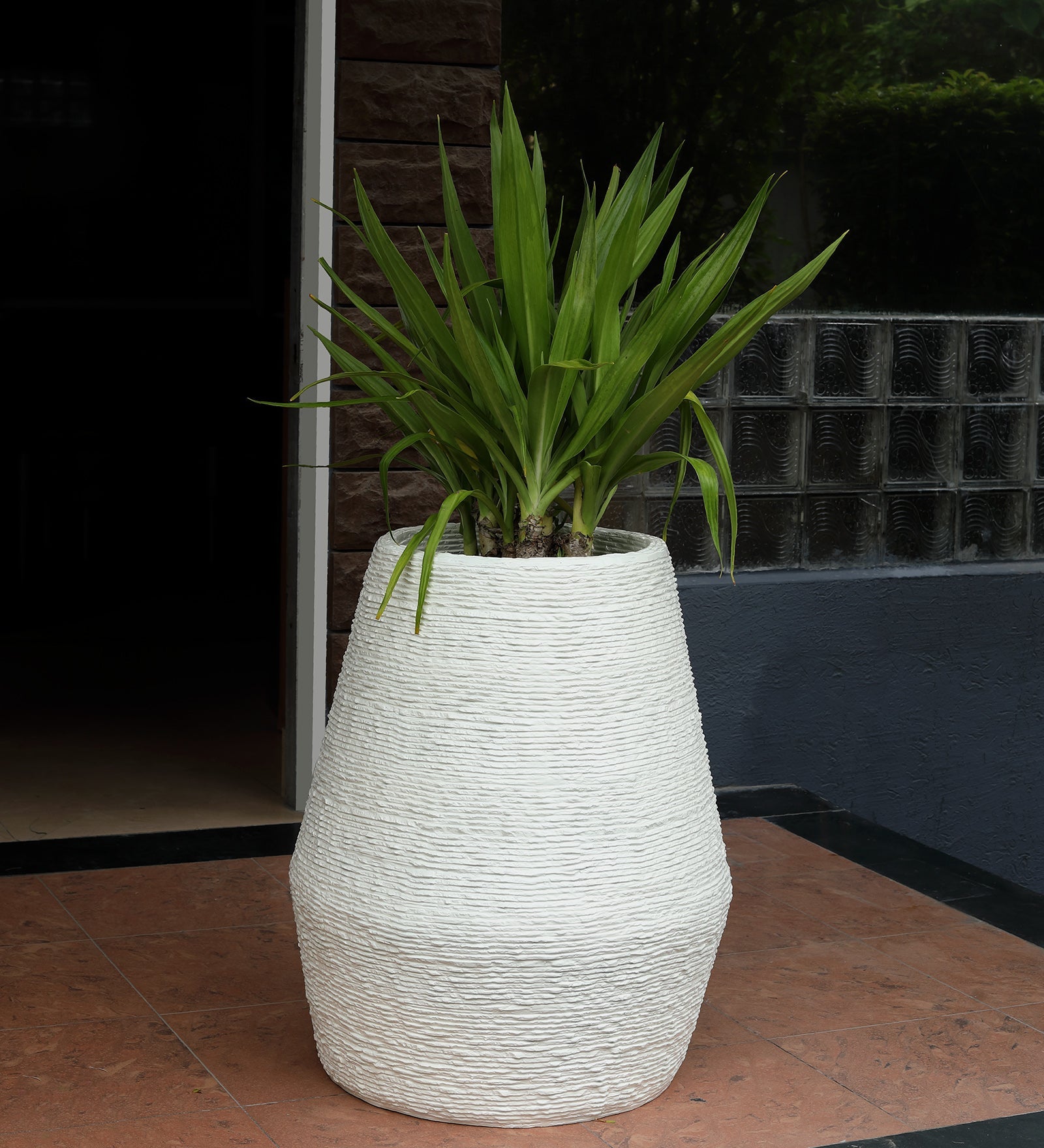 Beige Kai Planter 30" - Ripples Home